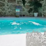 El Eden Con Piscina Y Jacuzzi *